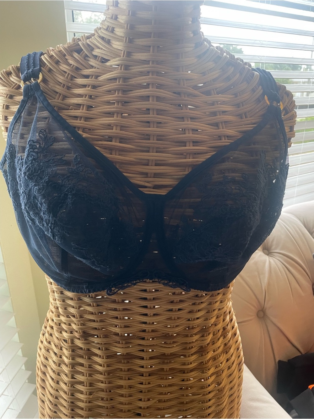 "Empreinte Paola Low Neck Underwire Bra Blue Venise 32G (FR 80G
